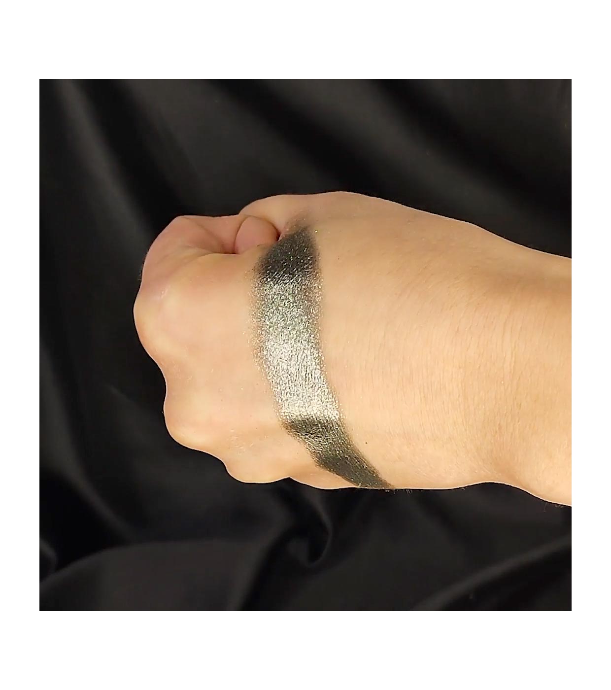 Lethal Cosmetics - Eyeshadow Pure Metals in godet Magnetic™ - Graphite